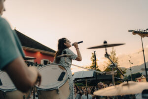 Groupe de musique Crazy Trees à la fête de la musique de Scionzier